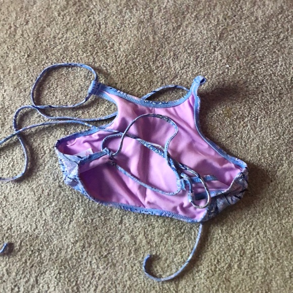 bikini top - Picture 2 of 2